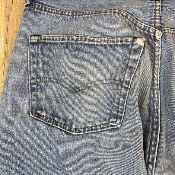 Vintage Levis 501 Button Fly Jeans 70s Made In USA SF207 Light Wash 34X30 - Picture 4 of 16